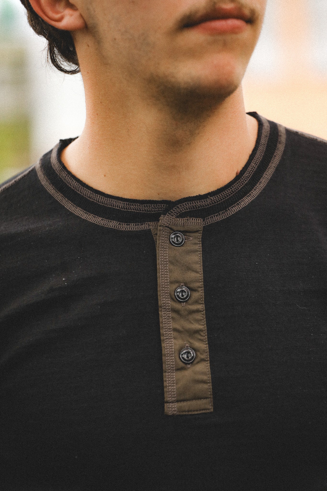 BR79192 Buzz Rickson Slub Yarn Henley Neck T-Shirt- Black