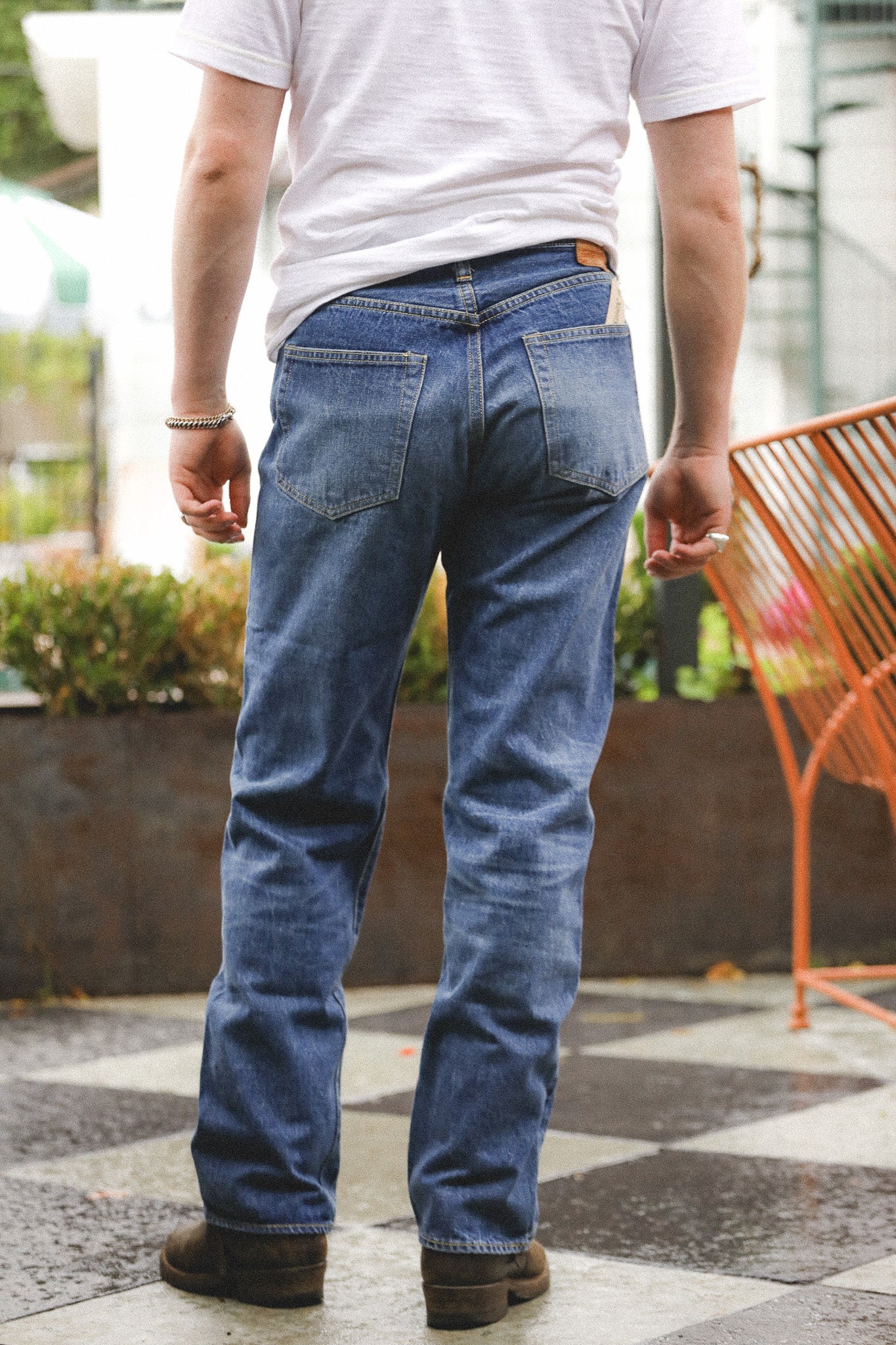 SC41947SW32 Sugar Cane 1947 Cut 14.25oz Aged Model-Stonewash Indigo