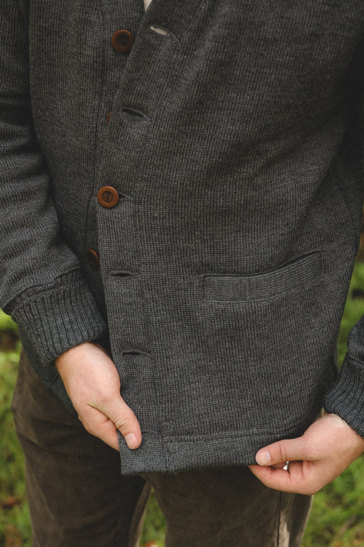 Dehen 1920 Classic Cardigan - Charcoal