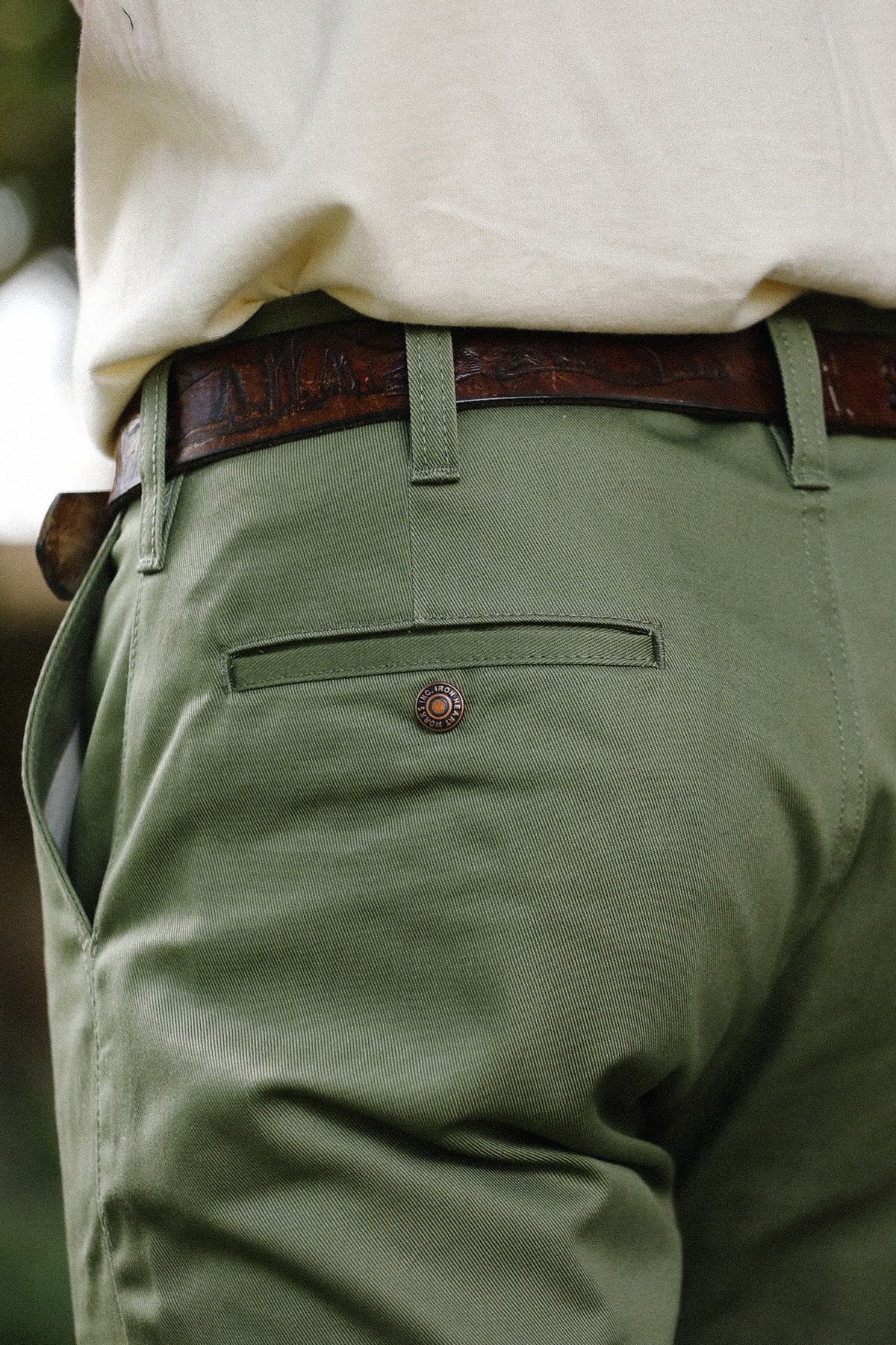 IH-717-OLV Iron Heart 9oz Mercerized Selvedge Cotton Straight Cut Chinos - Olive