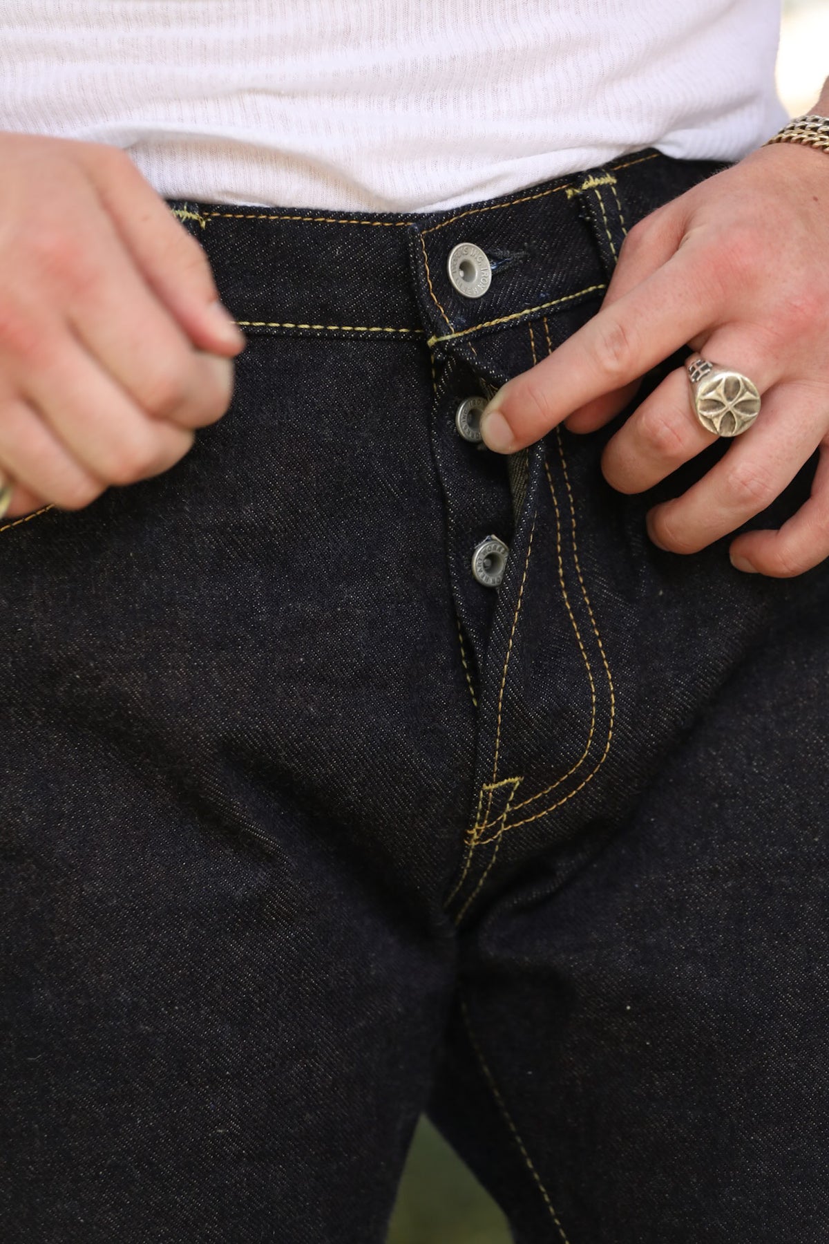 IH-555S-19L Iron Heart 19oz Left Hand Twill Selvedge Denim Super Slim Cut Jeans - Indigo