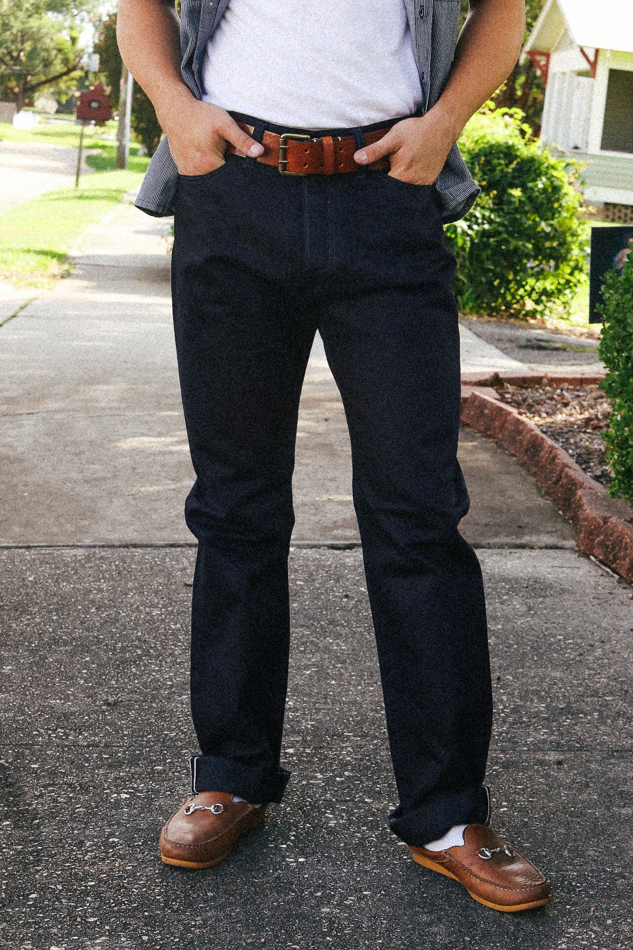 14oz Selvedge Denim Medium/High Rise Tapered Cut Jeans - Indigo/Black IH-888S-142ib