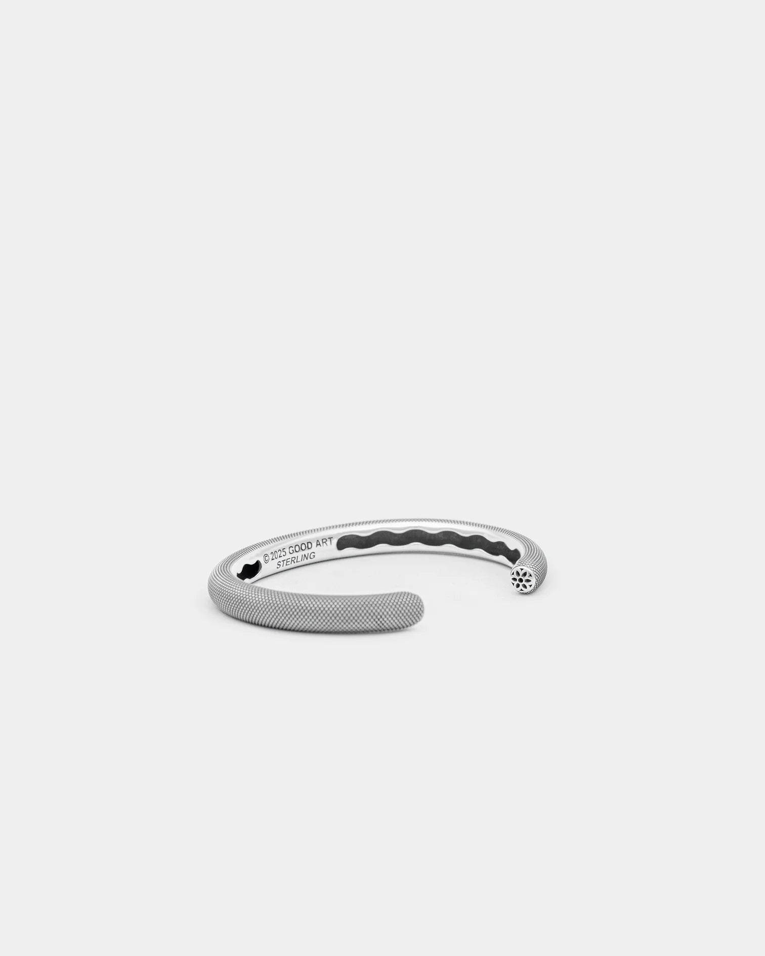 GOOD ART HLYWD River Cuff- 2A Goosebumps