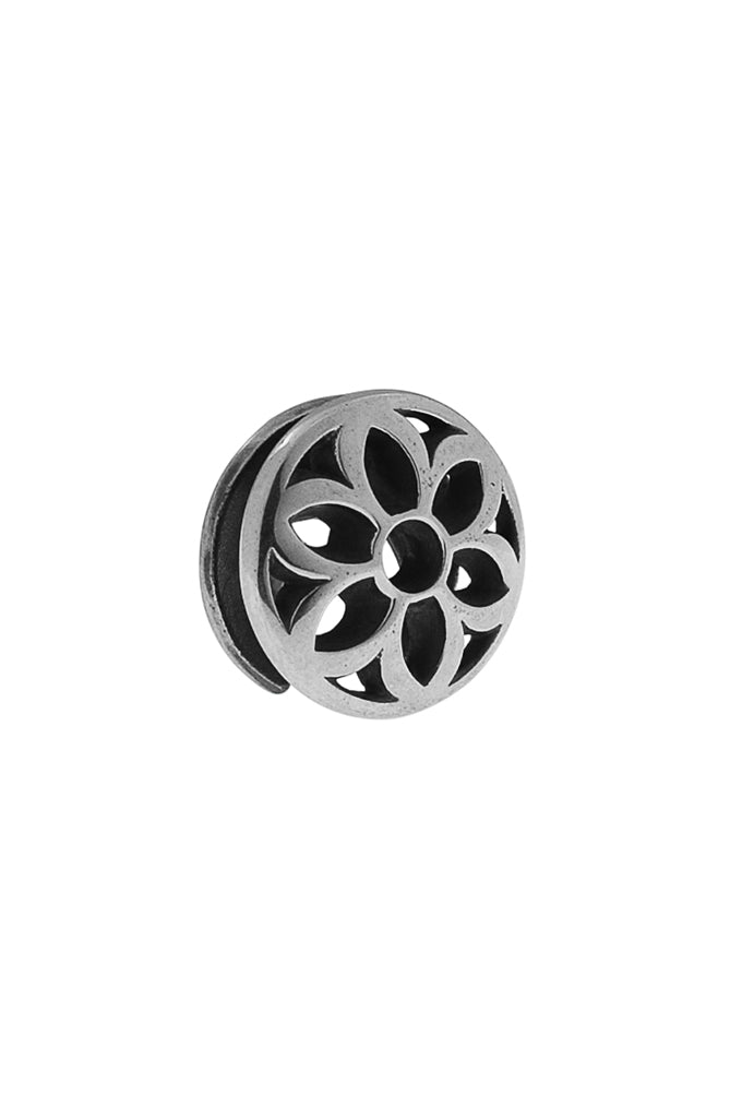 Iron Shop Provisions decorative circular metal rosette with floral cutout design