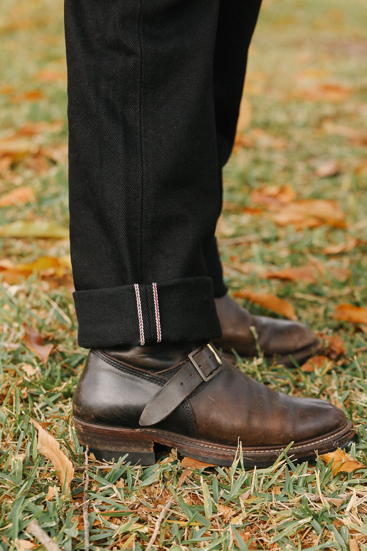 IH-634S-SBG 21oz Selvedge Denim Straight Cut Jeans - Superblack (Fades To Grey)