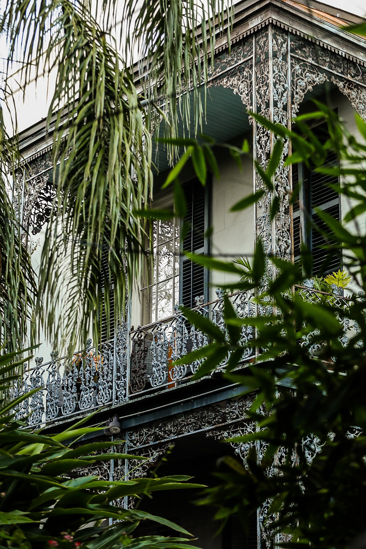 picture of nola style home with iron balcony 