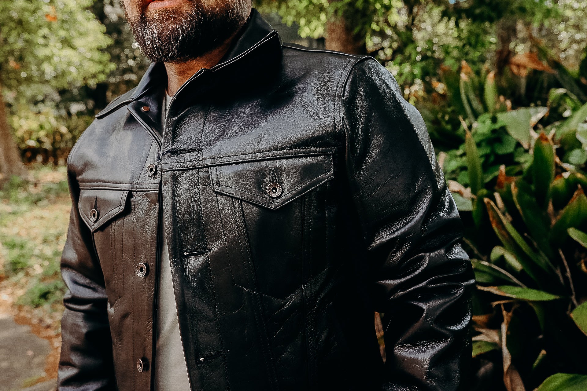 IHJ-64-BLK Iron Heart Japanese Horsehide Modified Type III Jacket - Black (Tea-Core Dyed)