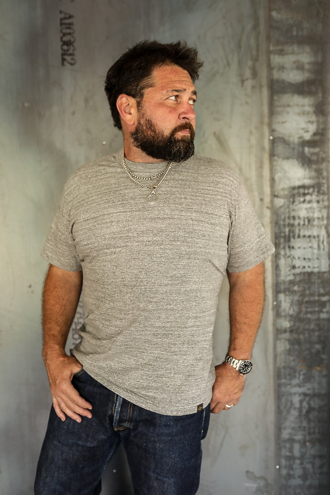 6.5oz Loopwheel Crew Neck T-Shirt With Longer Body - Heather Grey IHT-1610L-GRY